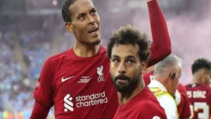 فان دايك يوضح: صلاح لا يتمتع برصيد مفتوح والقرار يوجه رسالة حاسمة للجميع